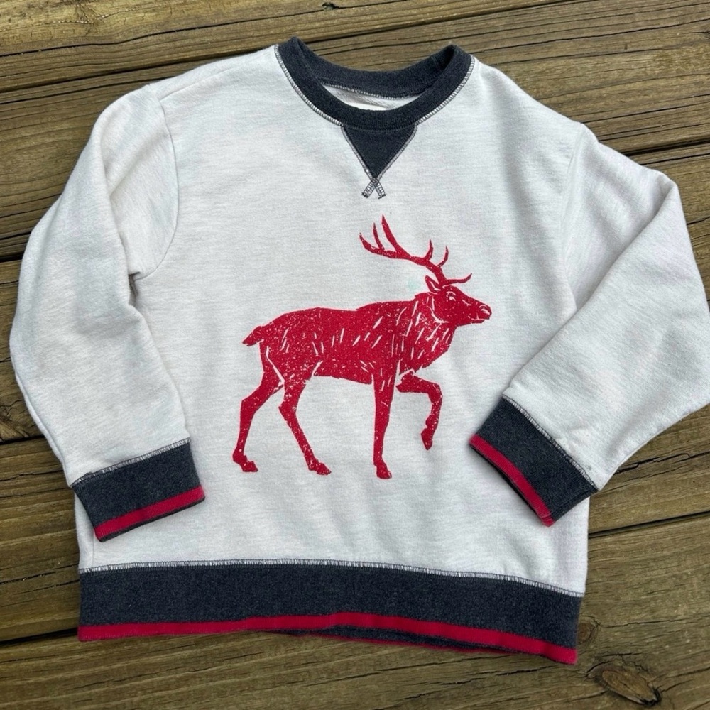 Hatley Boys Red Elk Sweatshirt, size 6